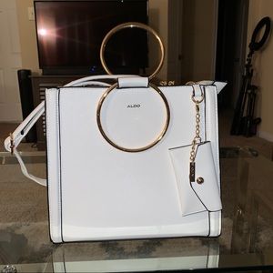 Aldo White Handbag w/Gold Hardware + Card Holder